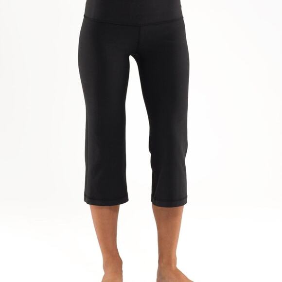 Lululemon Reversible Groove Flare Crop - Picture 5 of 5